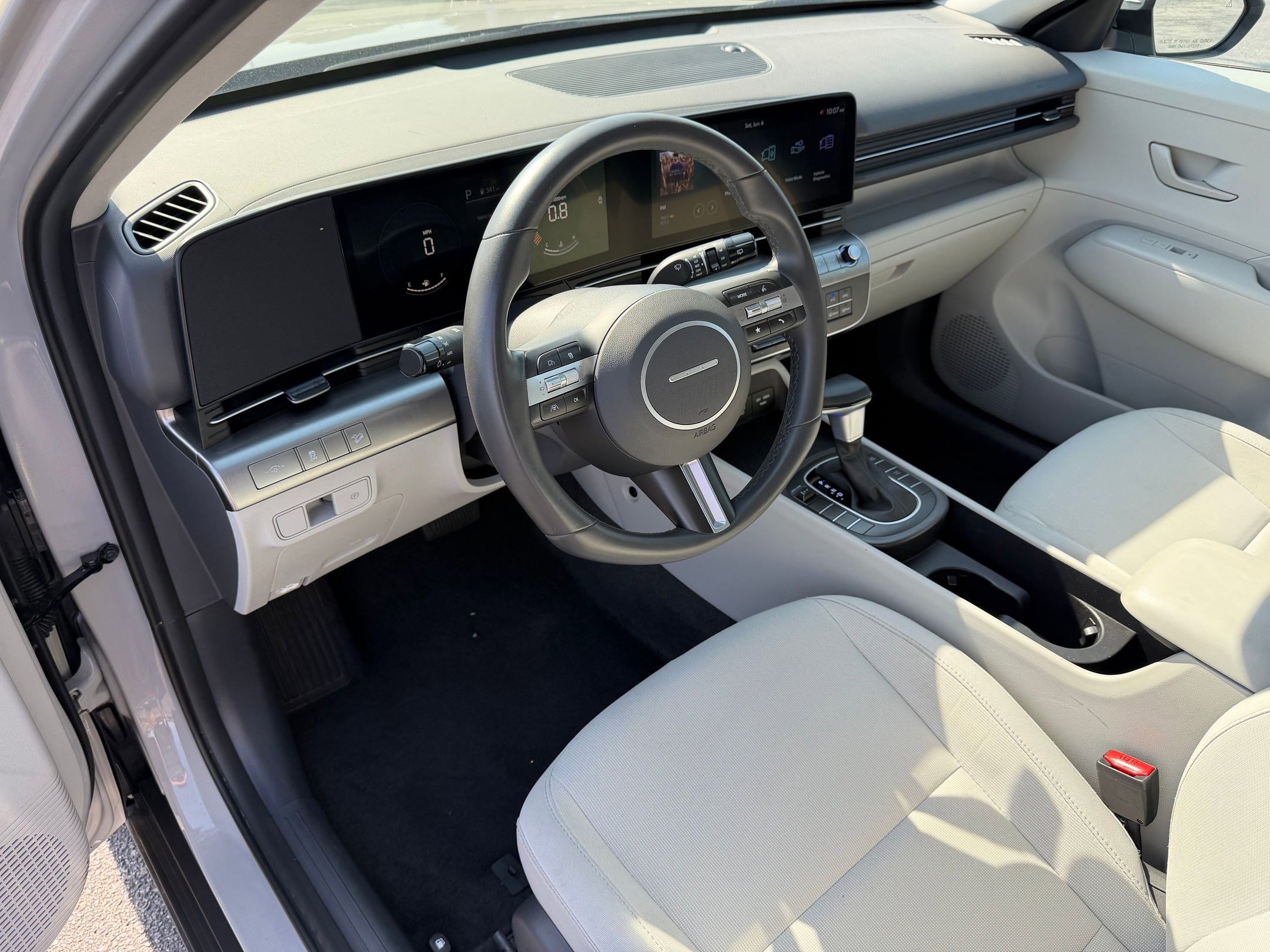 Kona SEL SUV