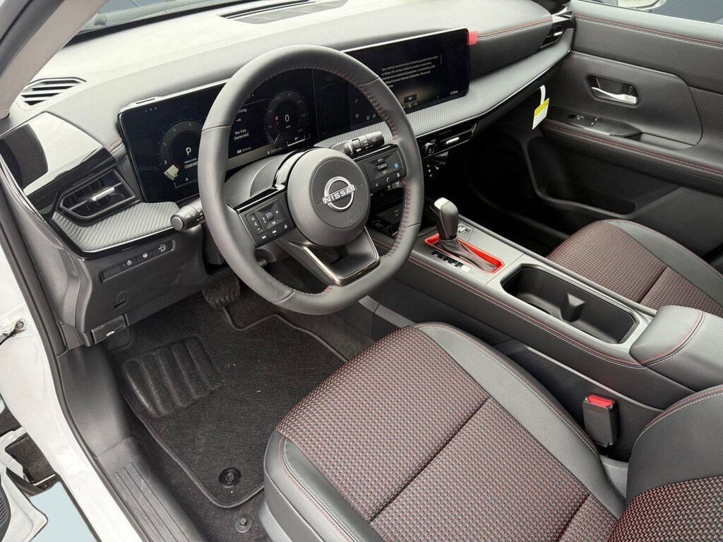 New 2026 Nissan Kicks SR SUV