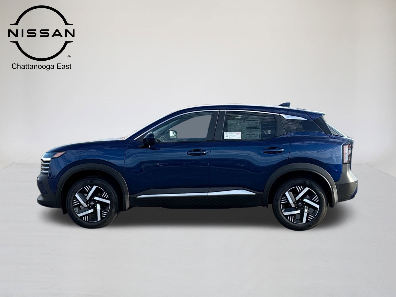 2025 Nissan Kicks SV photo 2