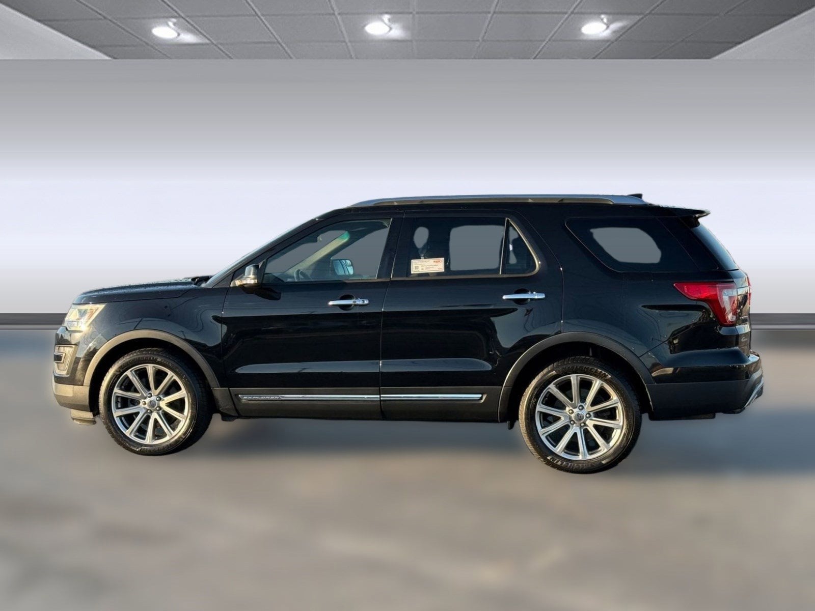 Used 2016 Ford Explorer Limited with VIN 1FM5K7F86GGA77085 for sale in Chattanooga, TN