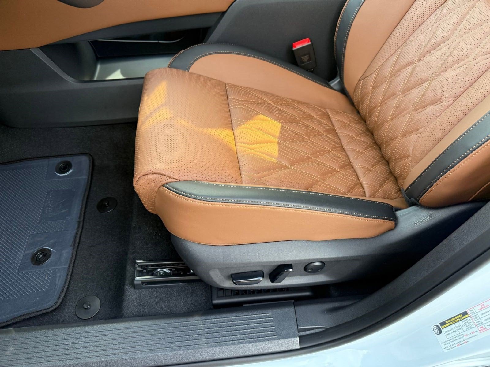 2026 Nissan Rogue Platinum - Photo 16