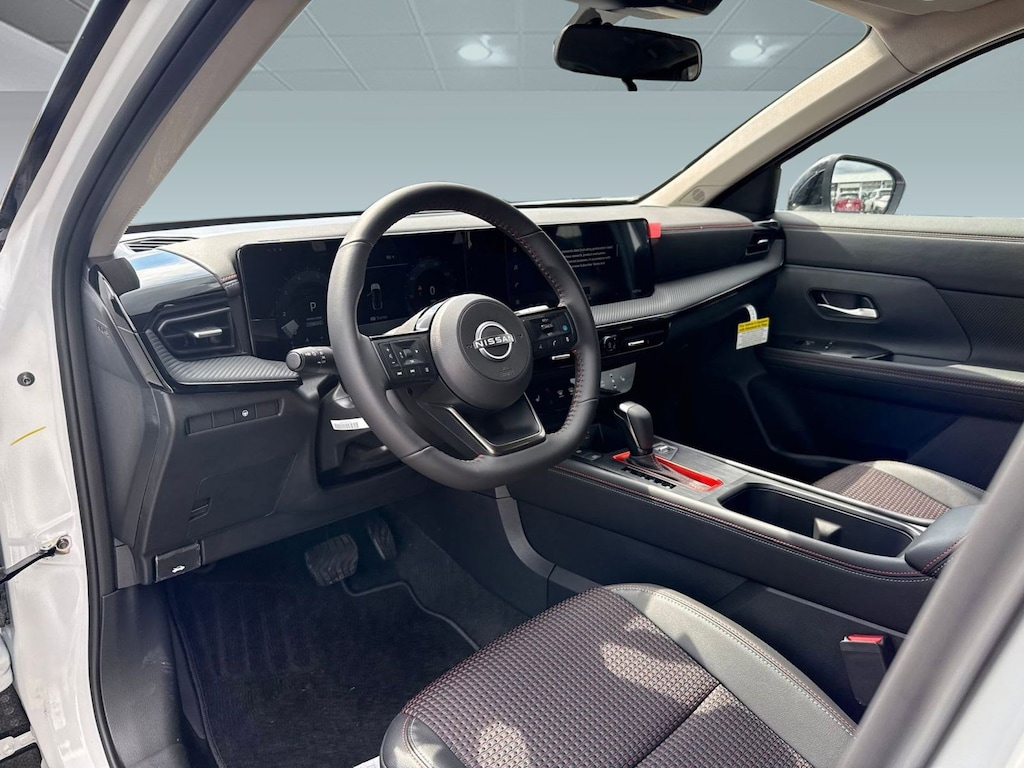 New 2026 Nissan Kicks SR SUV