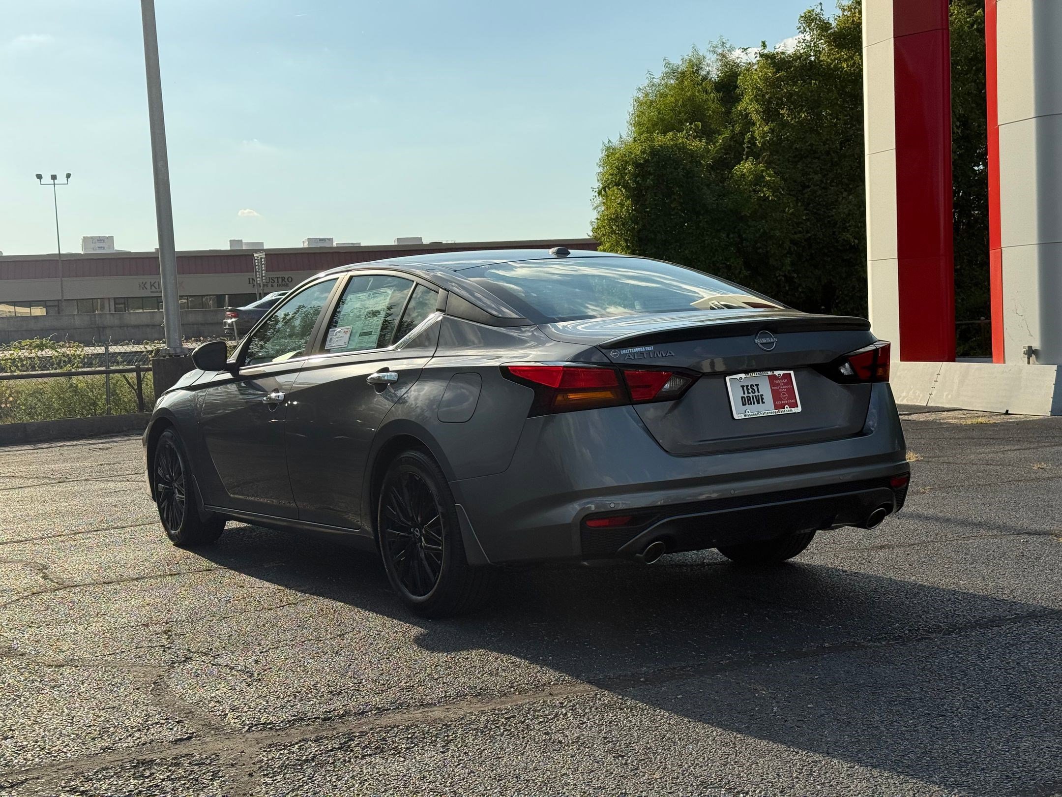 2025 Nissan Altima SV photo 3