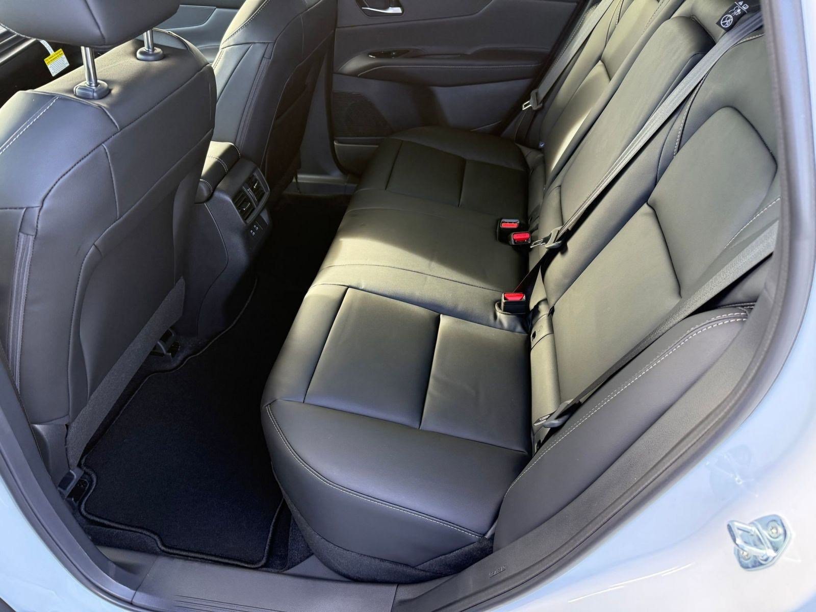 2026 Nissan Murano SV - Photo 17