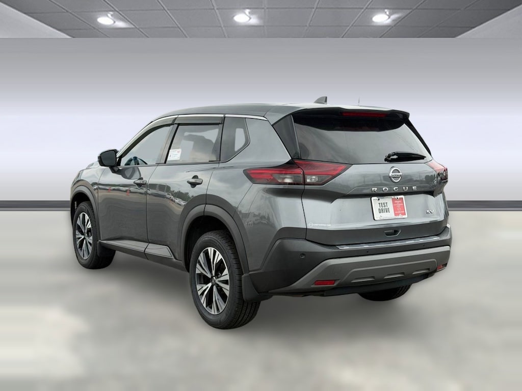 Used 2021 Nissan Rogue SV SUV