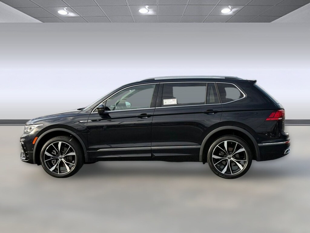 Used 2022 Volkswagen Tiguan 2.0T SEL R-Line SUV