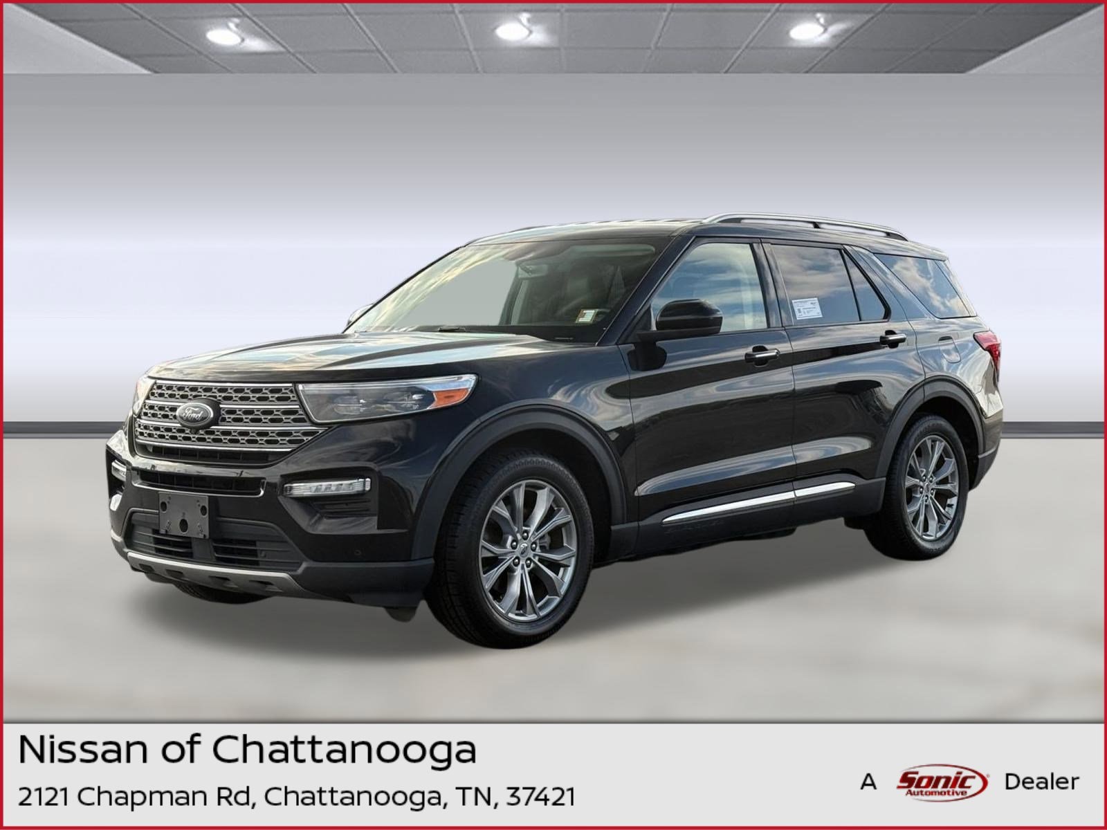 2023 Ford Explorer Limited's photo