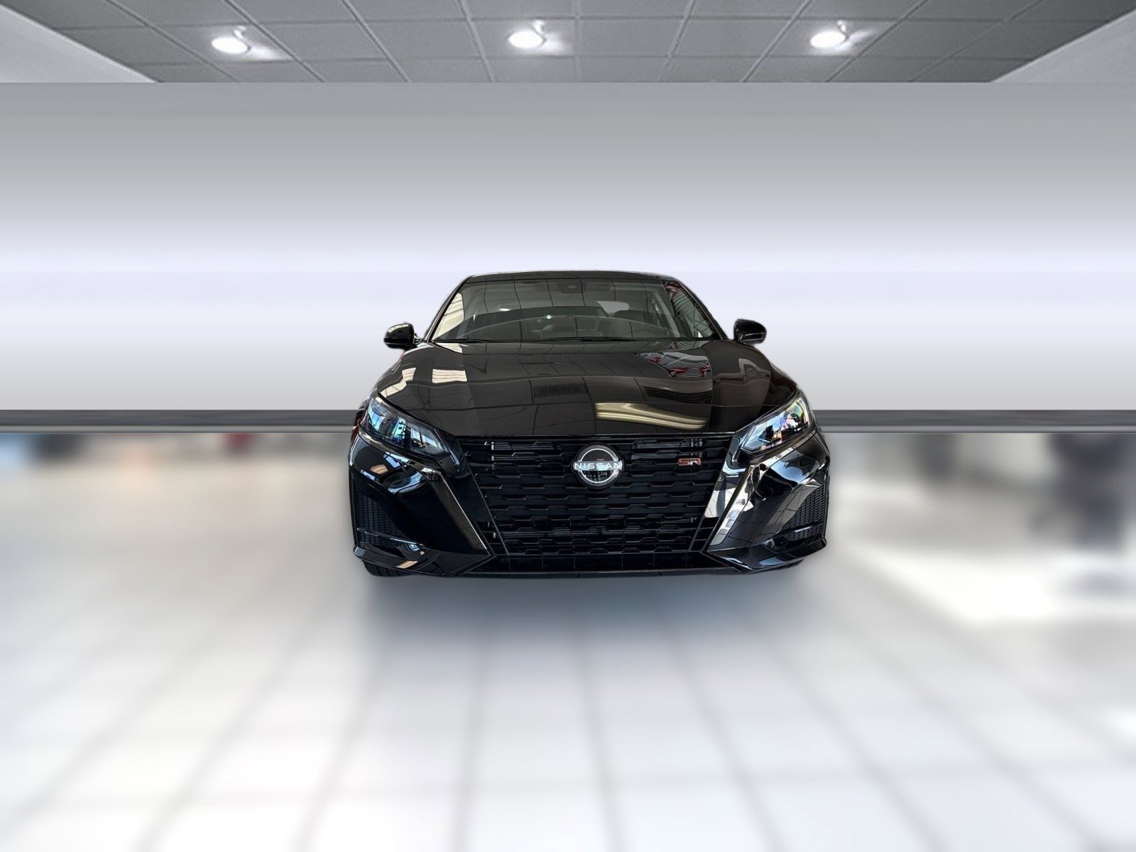 2025 Nissan Altima SR photo 2