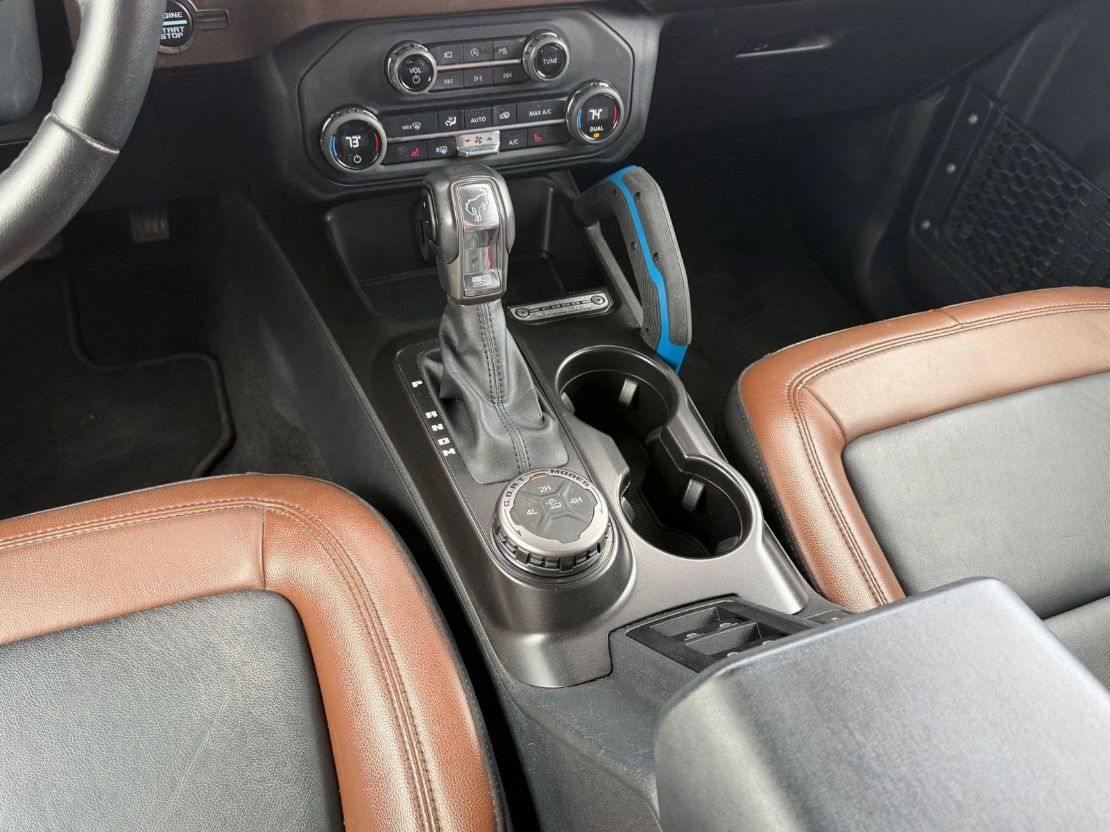 2023 Ford Bronco 4-Door Outer Banks - Photo 16