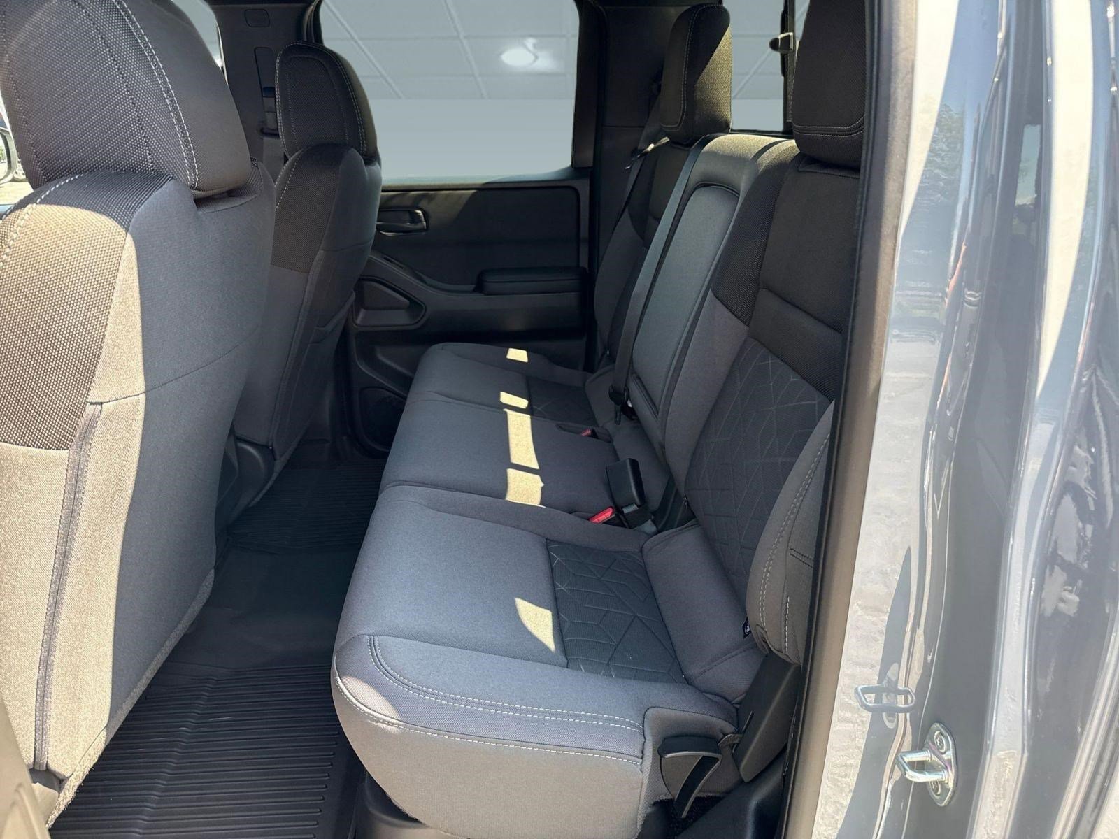 2026 Nissan Frontier SV - Photo 13