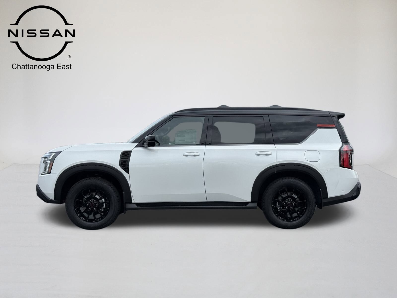 2025 Nissan Armada photo 4