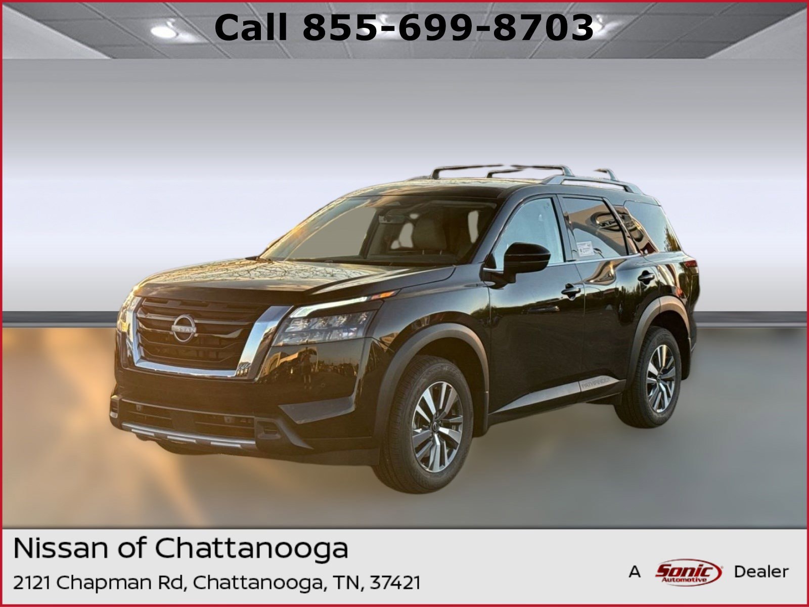 2025 Nissan Pathfinder SL's photo