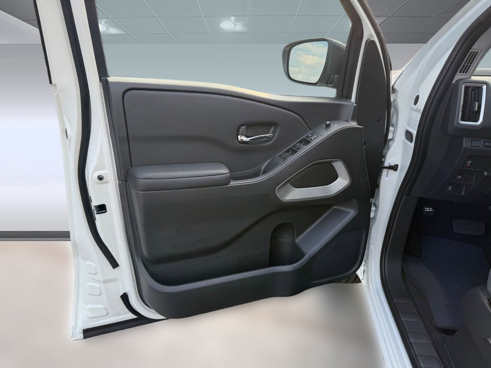 2026 Nissan Frontier SV - Photo 26