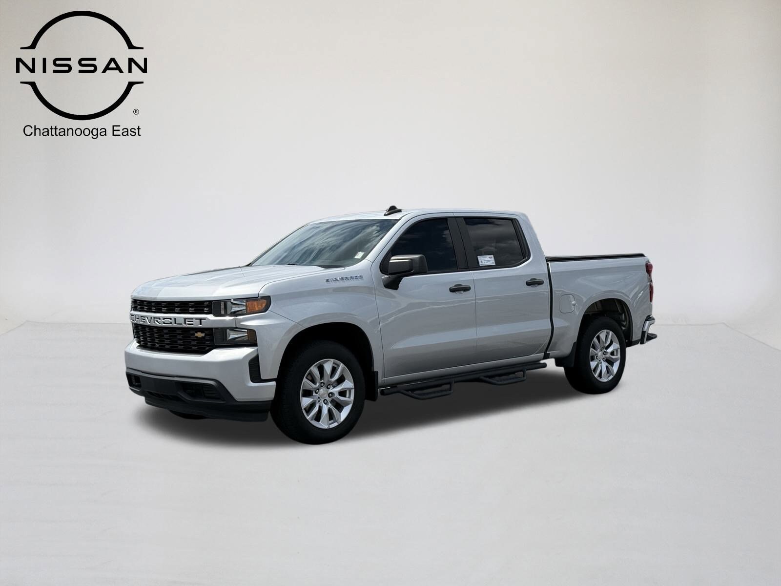 2021 Chevrolet Silverado 1500 Custom photo 3