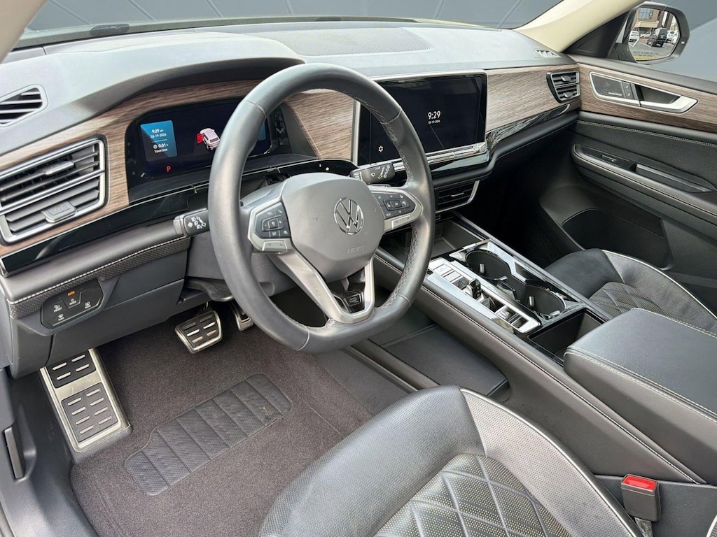 Used 2024 Volkswagen Atlas 2.0T SEL Premium R-Line SUV
