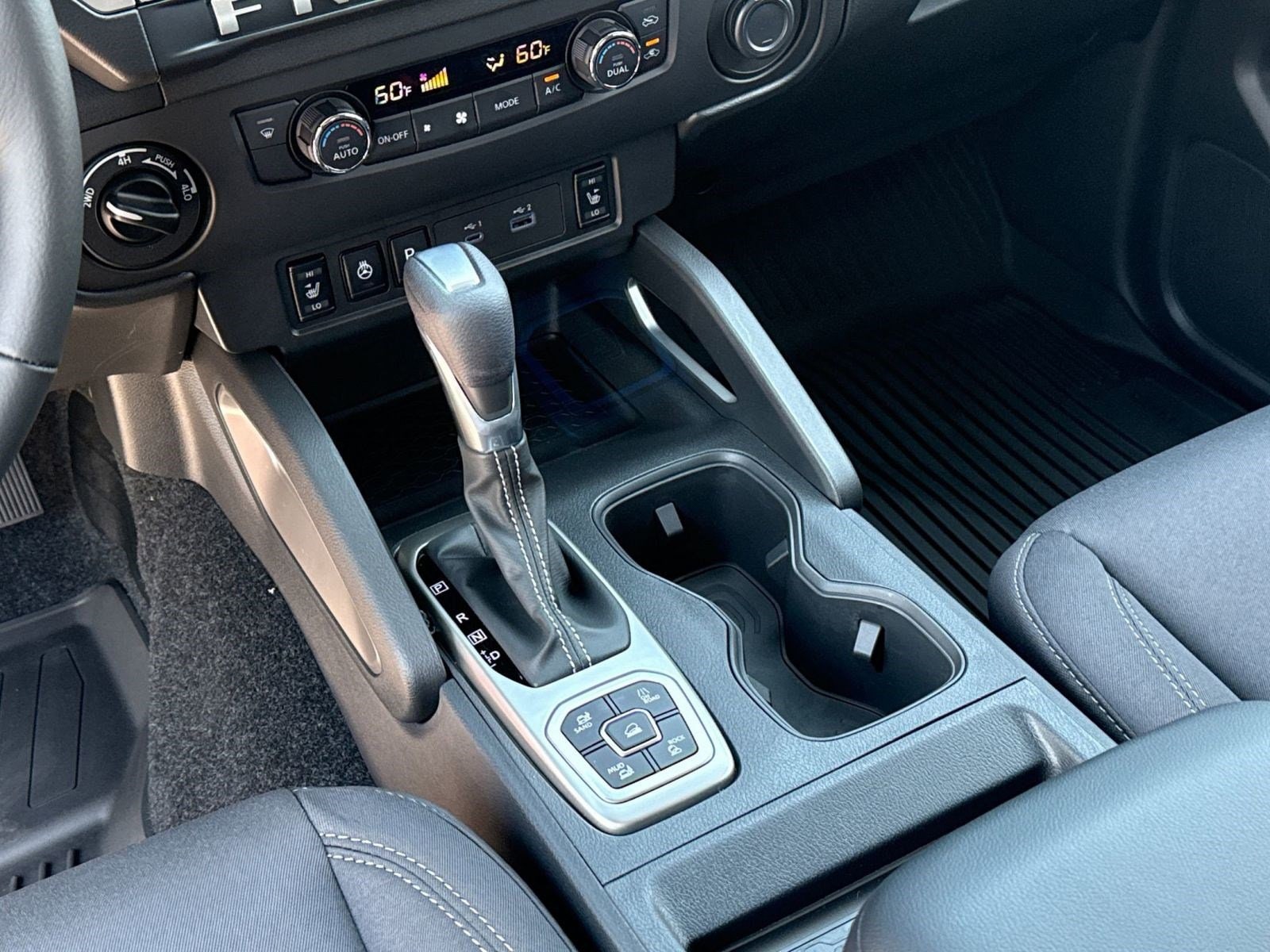 2026 Nissan Frontier SV - Photo 16