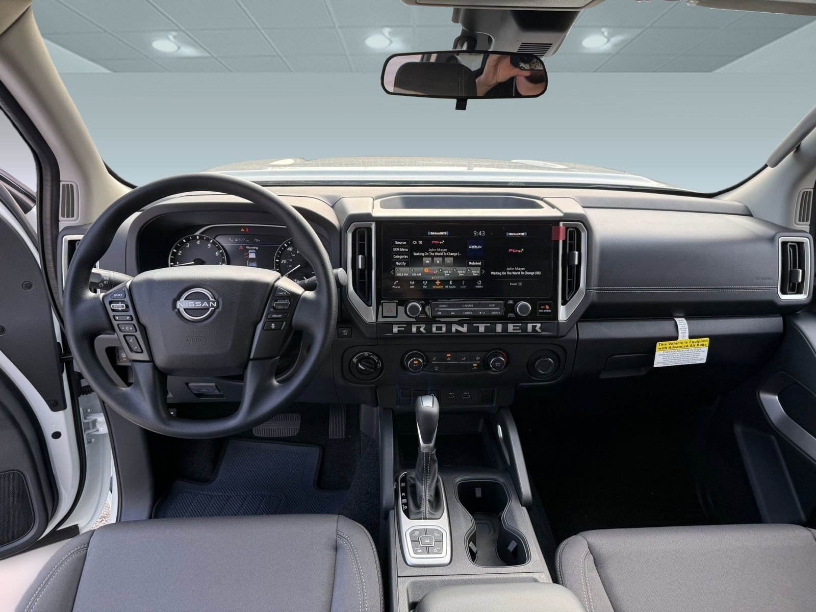 2026 Nissan Frontier SV - Photo 17
