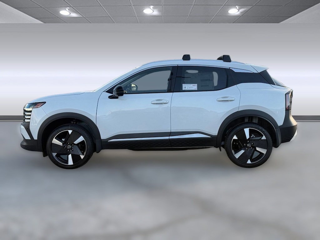 New 2026 Nissan Kicks SR SUV