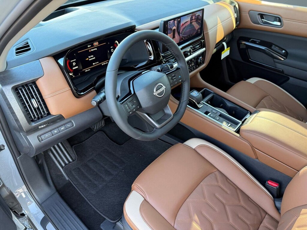 New 2026 Nissan Pathfinder Platinum SUV