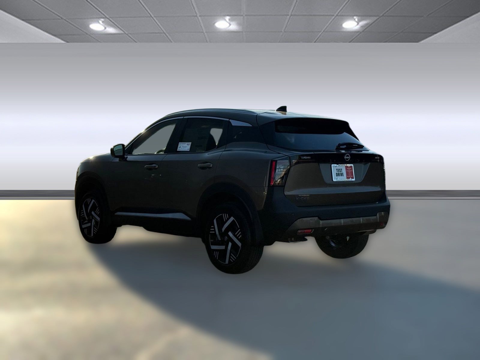 2026 Nissan Kicks SV photo 2
