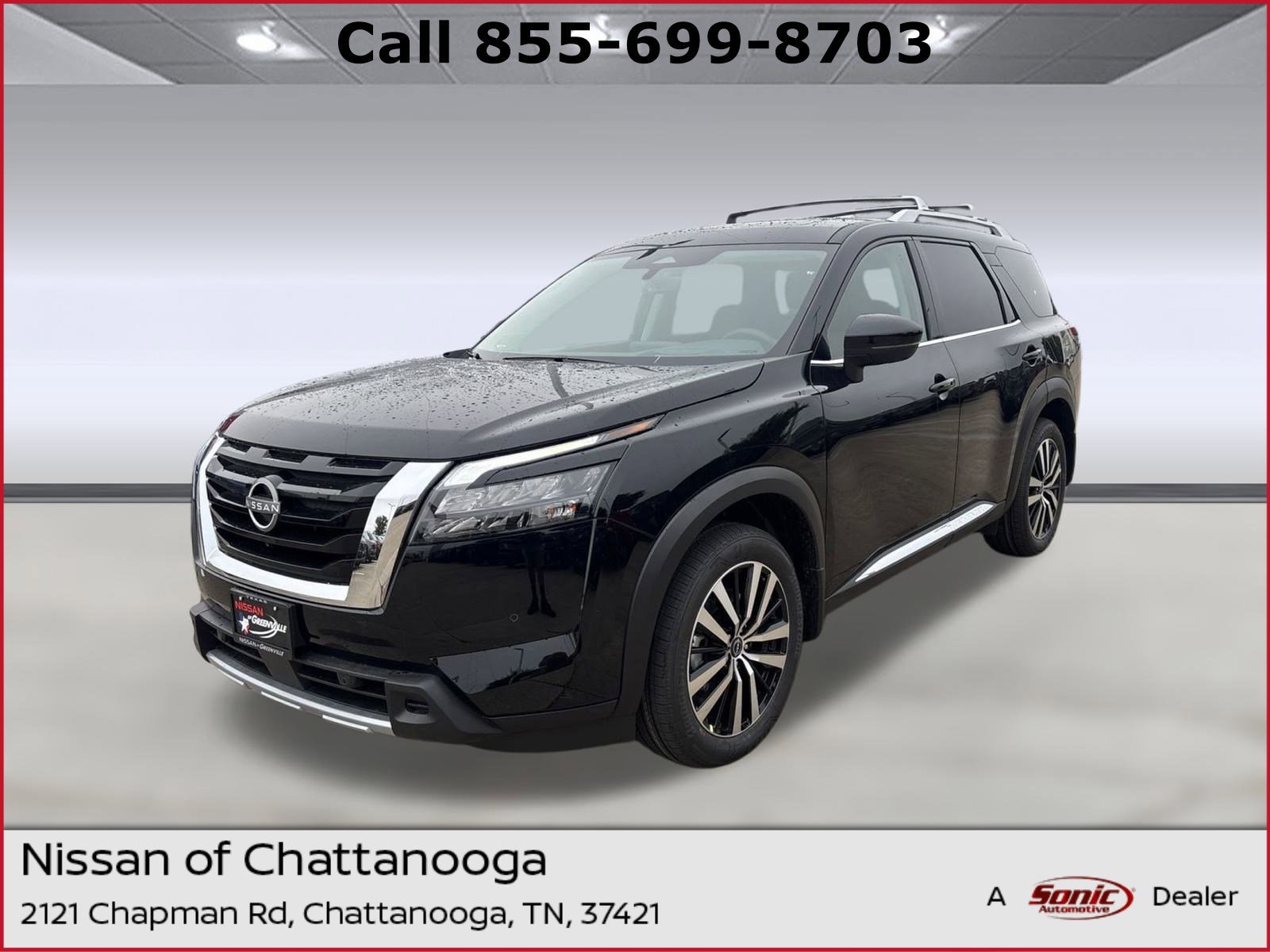 2025 Nissan Pathfinder Platinum's photo