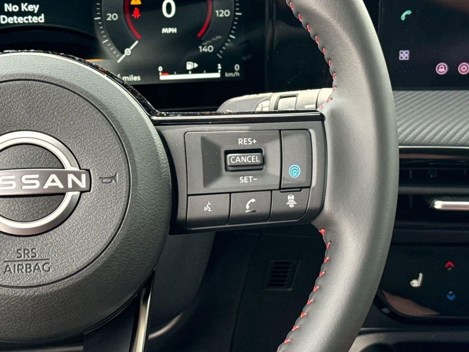 2026 Nissan KICKS SR AWD - Photo 26