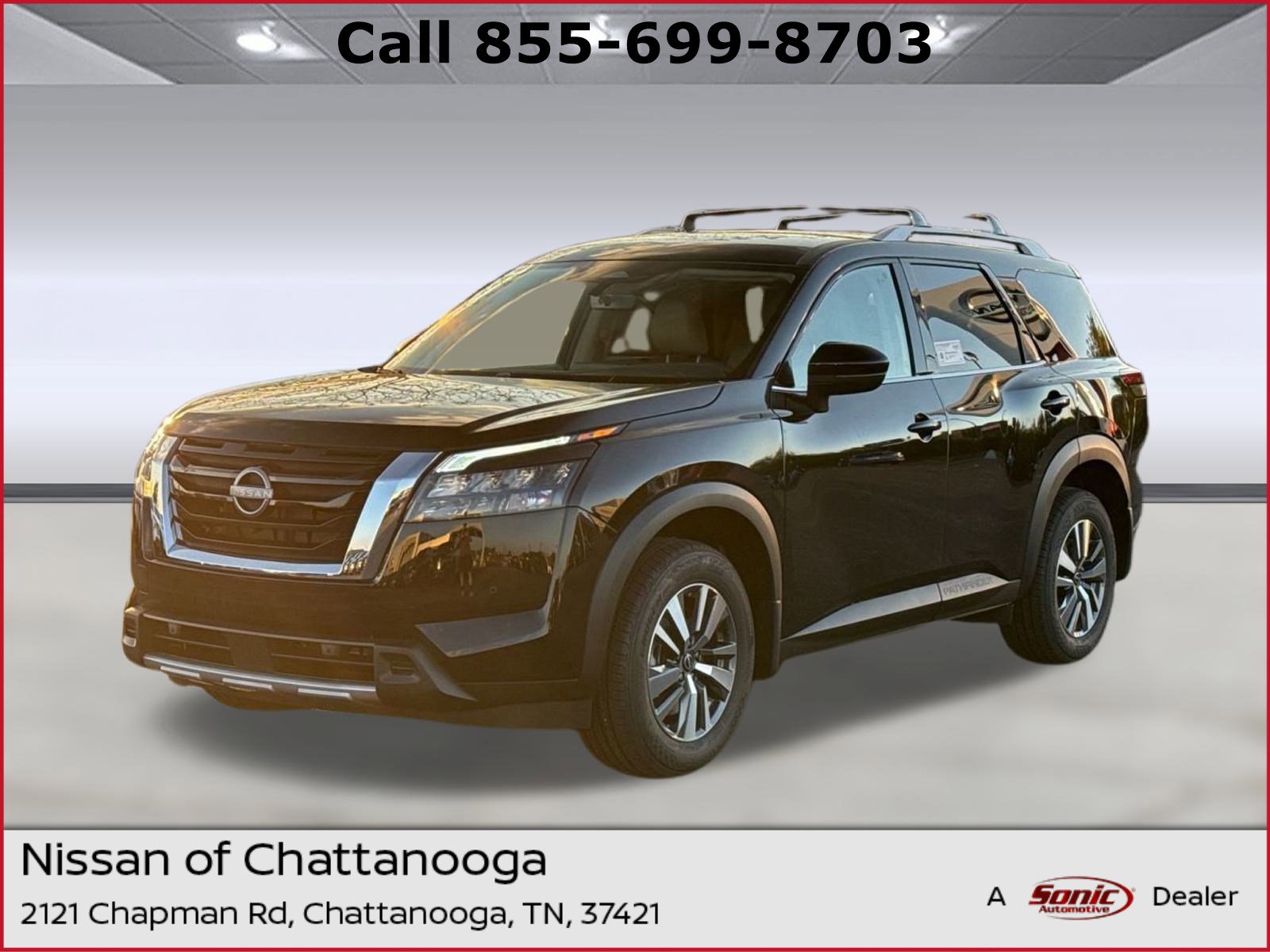 2025 Nissan Pathfinder SL's photo