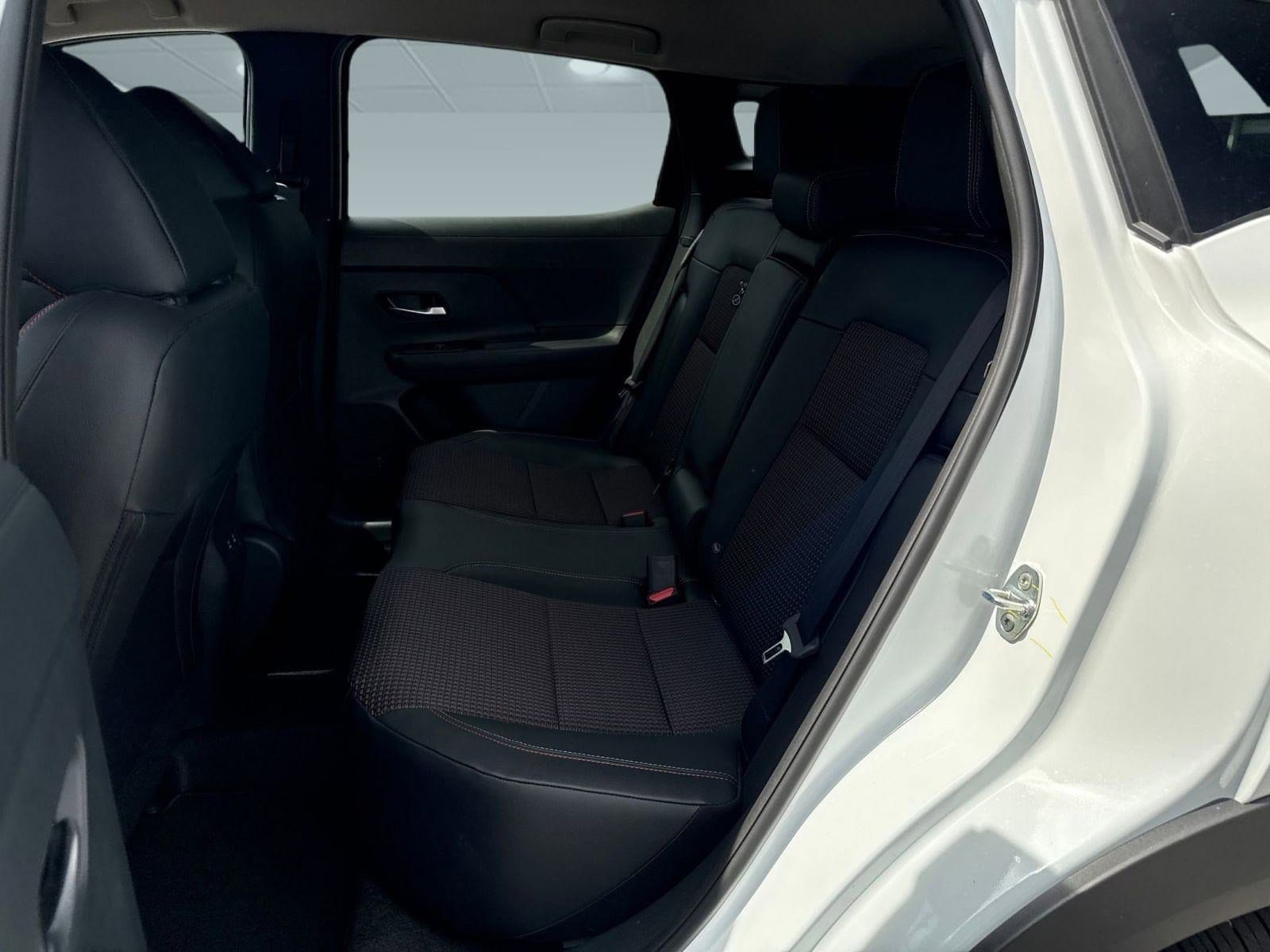 2026 Nissan KICKS SR AWD - Photo 13