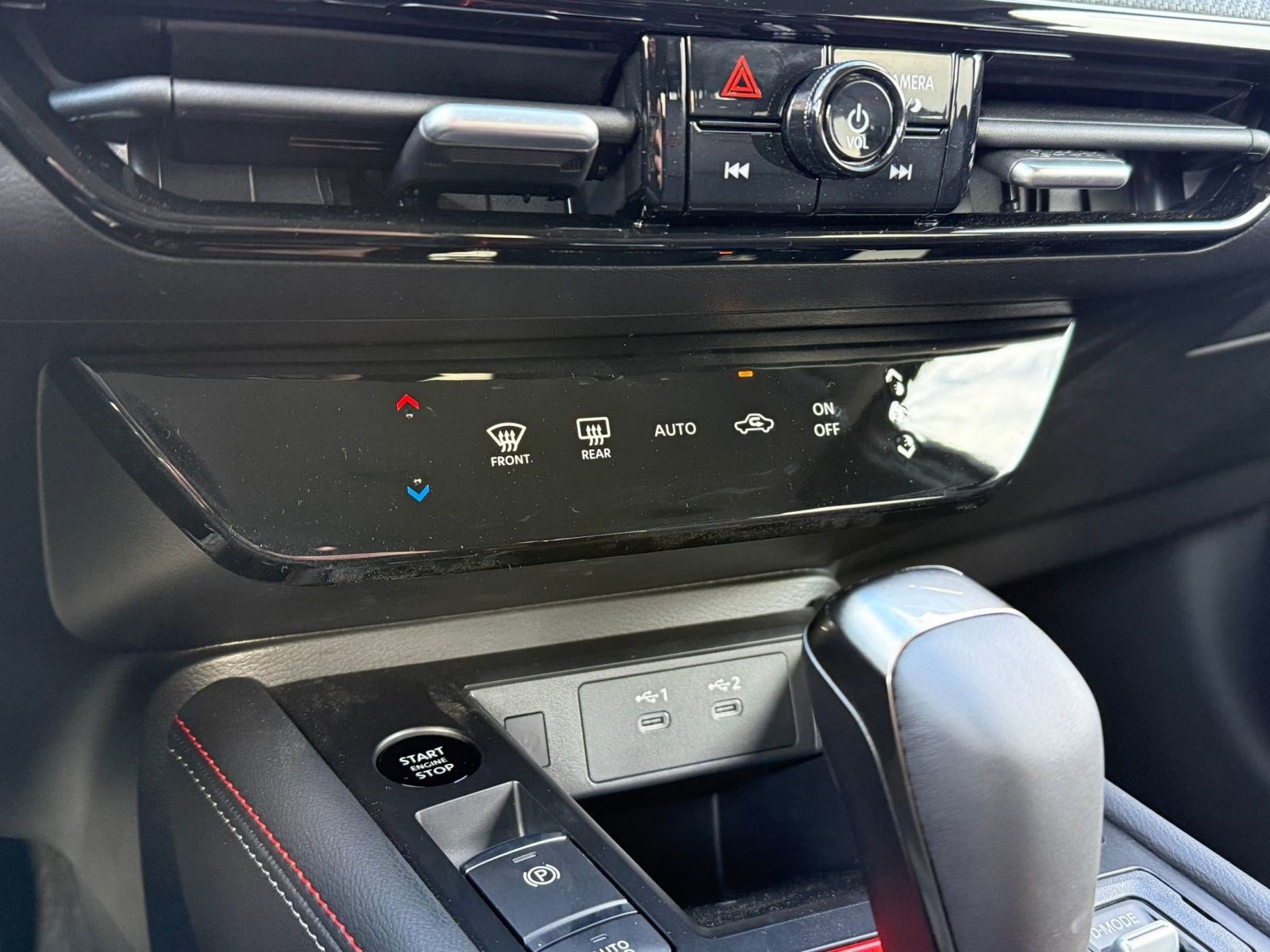 2026 Nissan KICKS SR - Photo 19