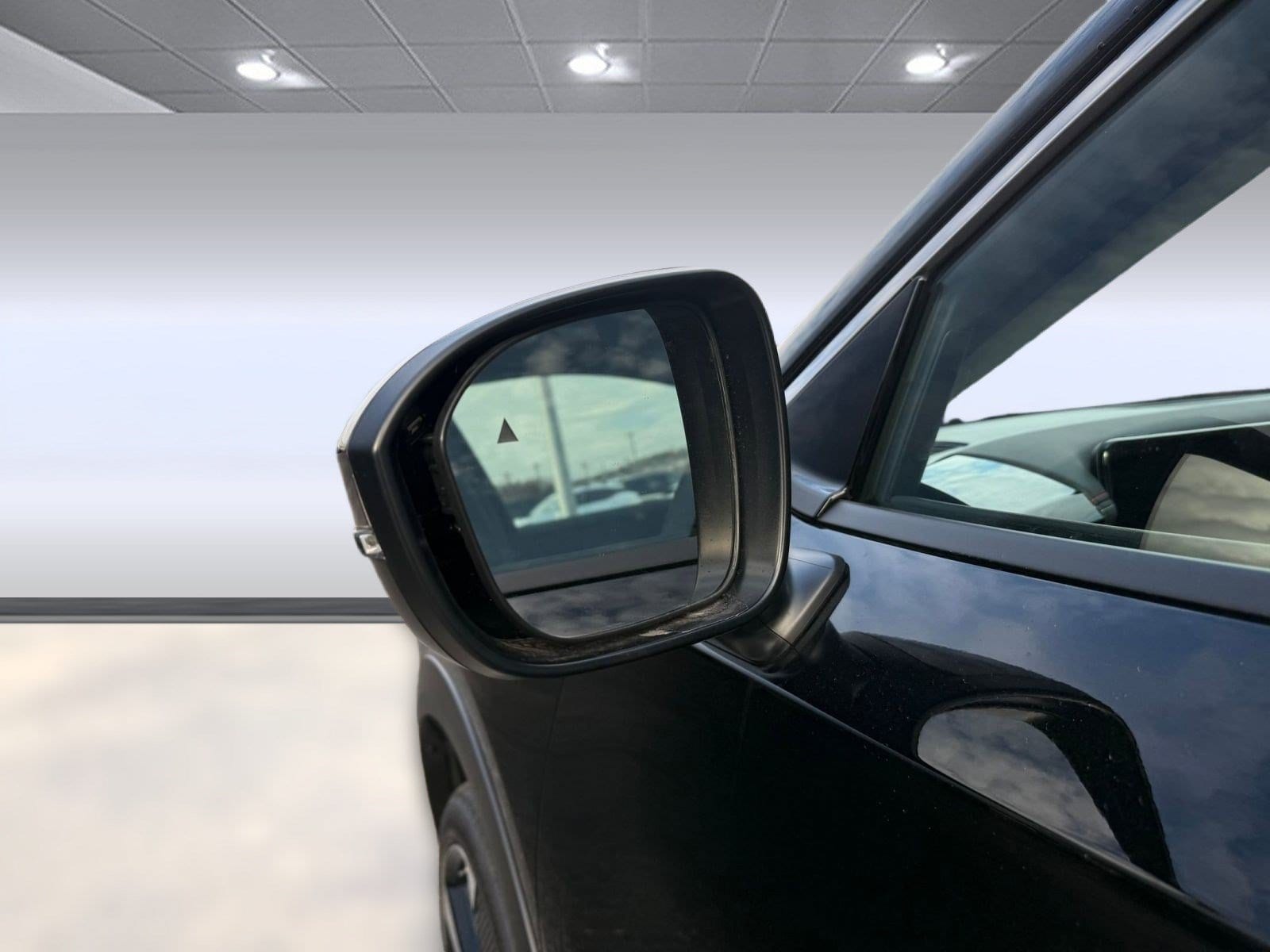 2026 Nissan KICKS SR - Photo 22