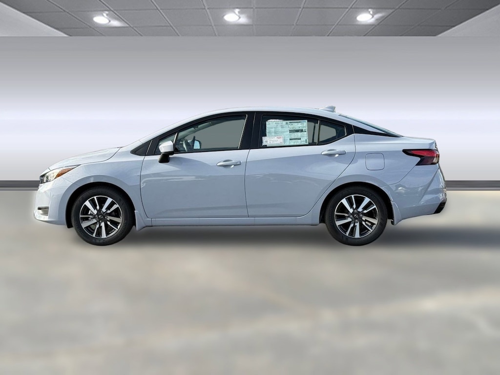 New 2025 Nissan Versa 1.6 SV Sedan