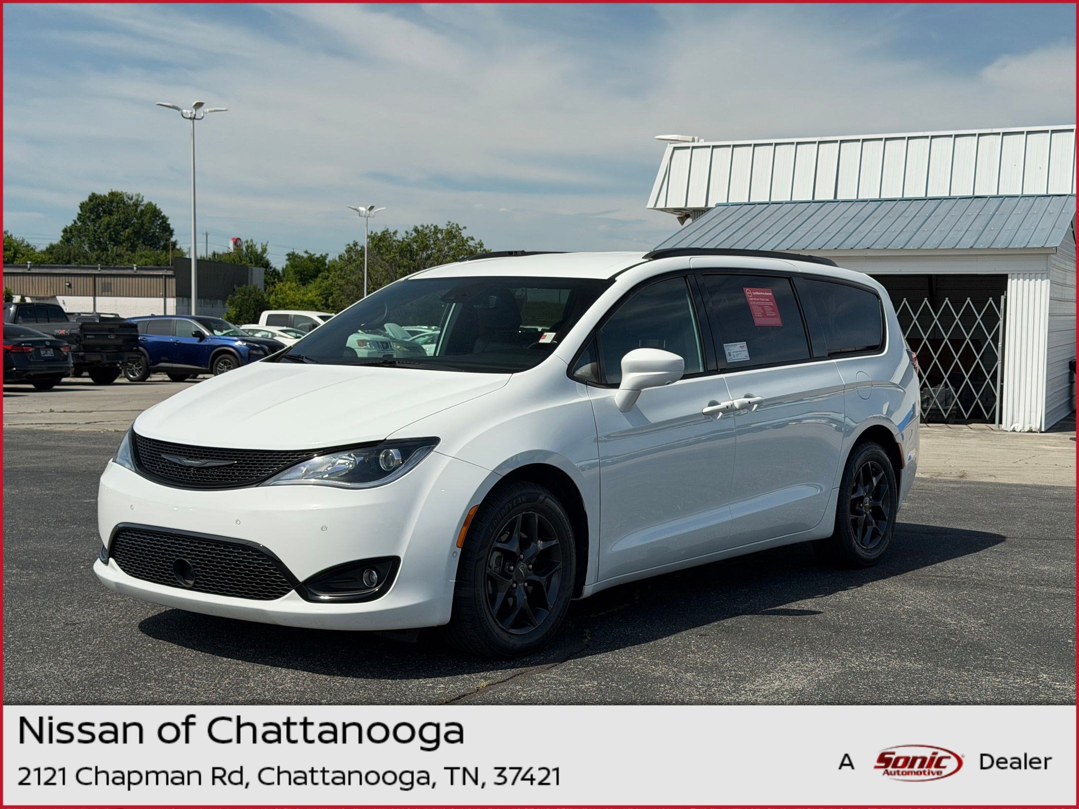 2020 Chrysler Pacifica Touring L Plus's photo