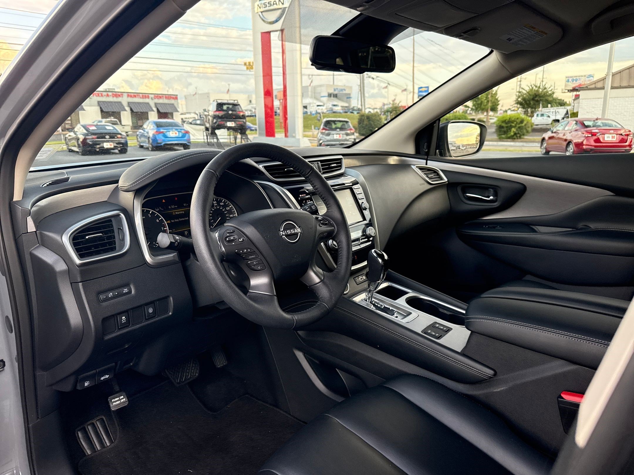 2024 Nissan Murano SV photo 4