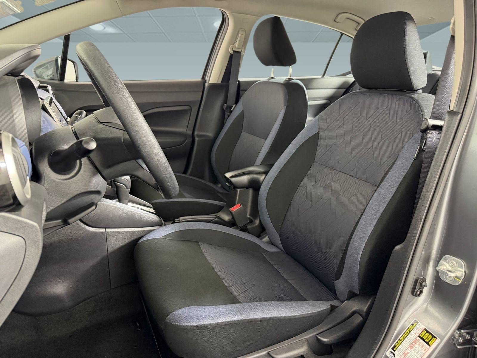 Versa 1.6 SV Sedan