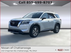 2025 Nissan Pathfinder SL SUV