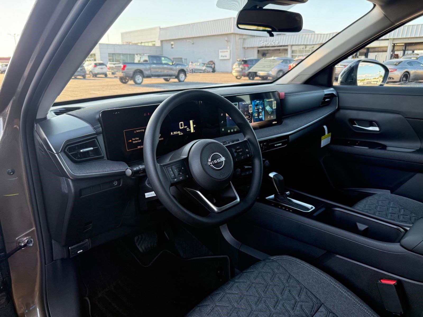 2026 Nissan Kicks SV photo 4