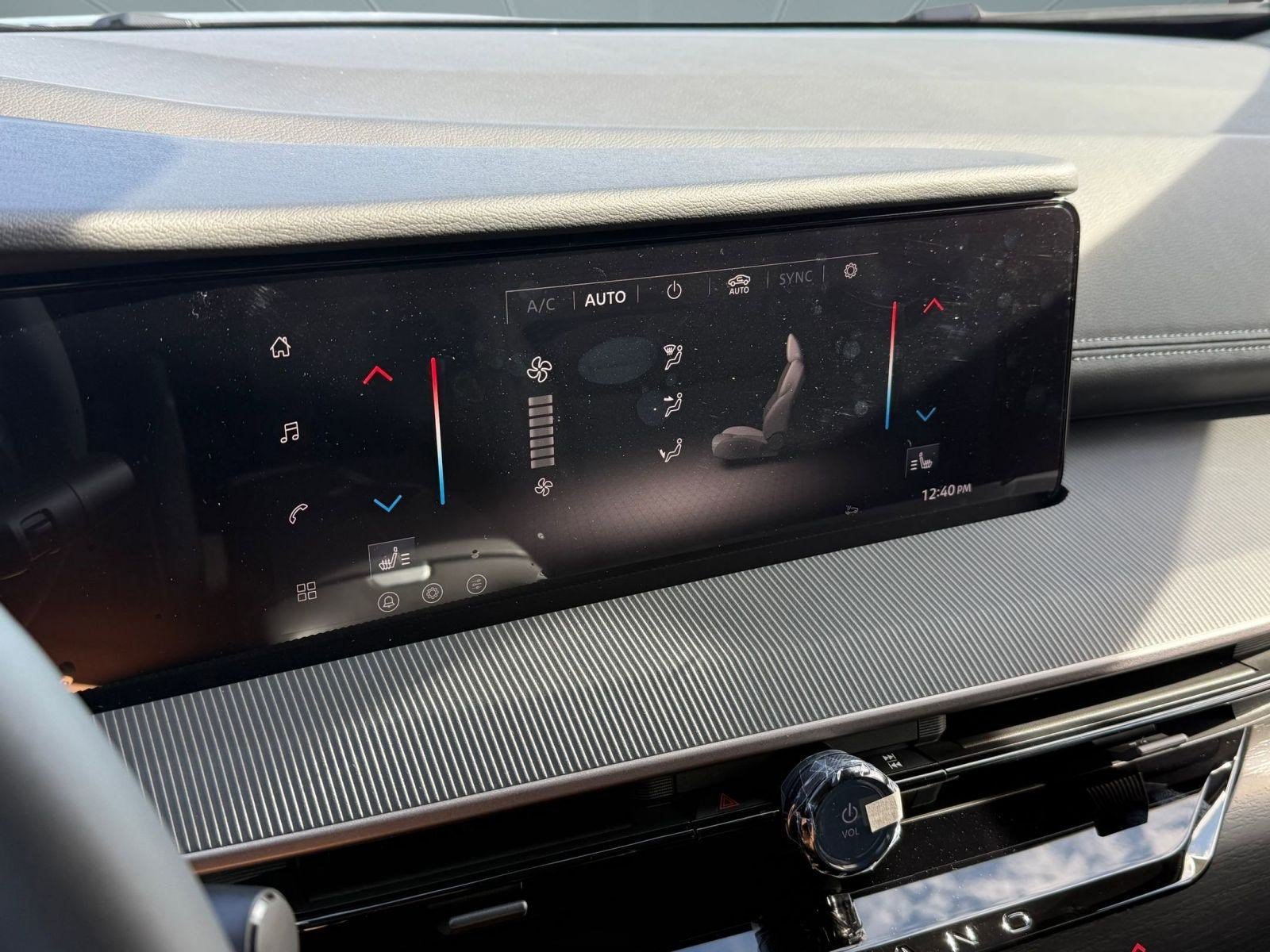 2026 Nissan Murano SV - Photo 30