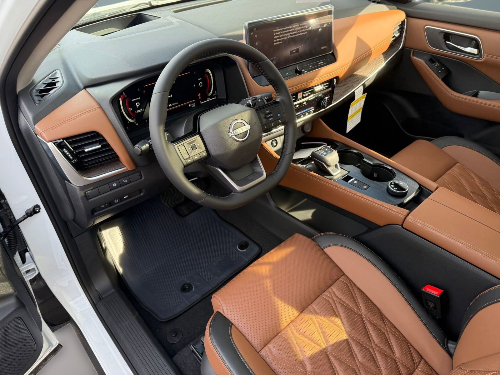 2026 Nissan Rogue Platinum - Photo 7