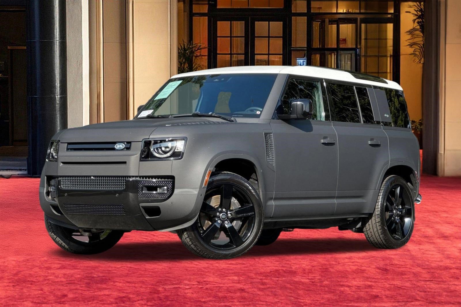 2024 Land Rover Defender 110 X-Dynamic SE P400's photo