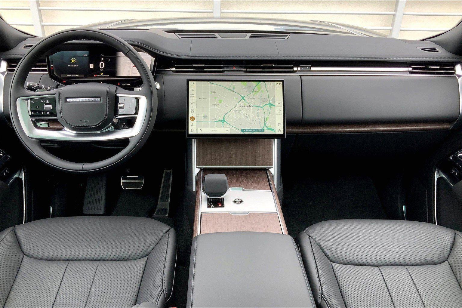 2025 Land Rover Range Rover SE - Photo 8