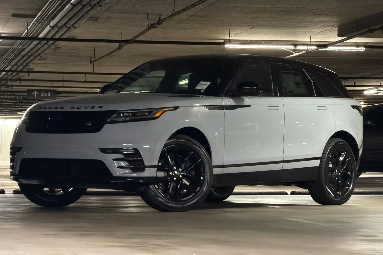  Land Rover Range Rover Velar Belgravia Edition
