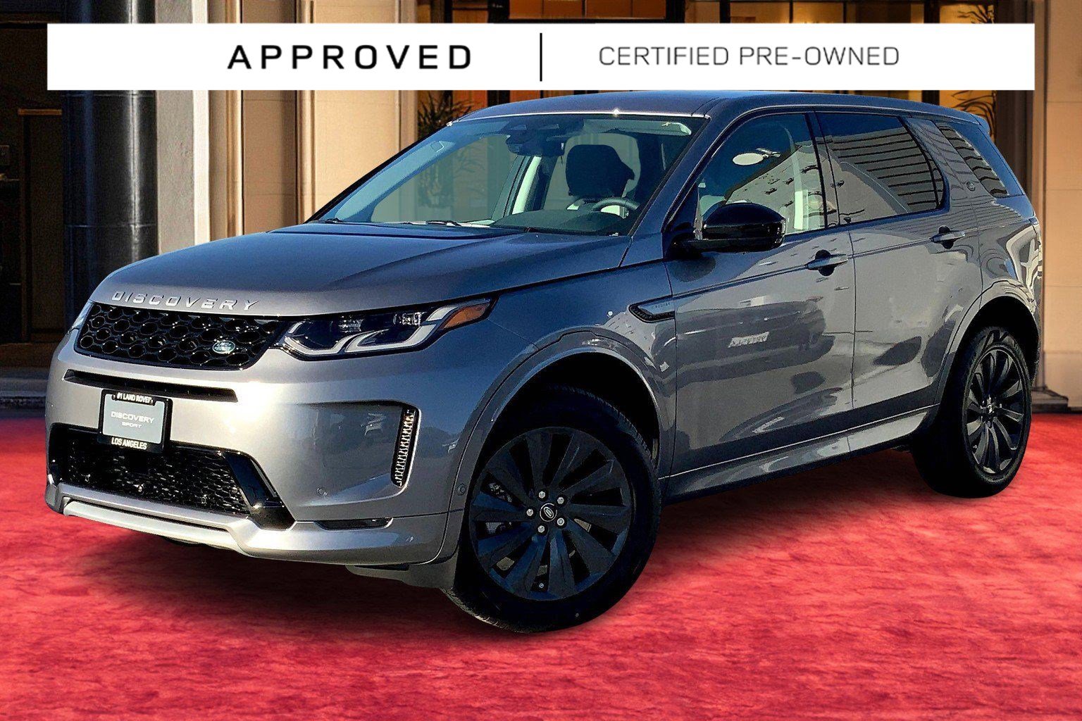 2025 Land Rover Discovery Sport 2.0 S's photo