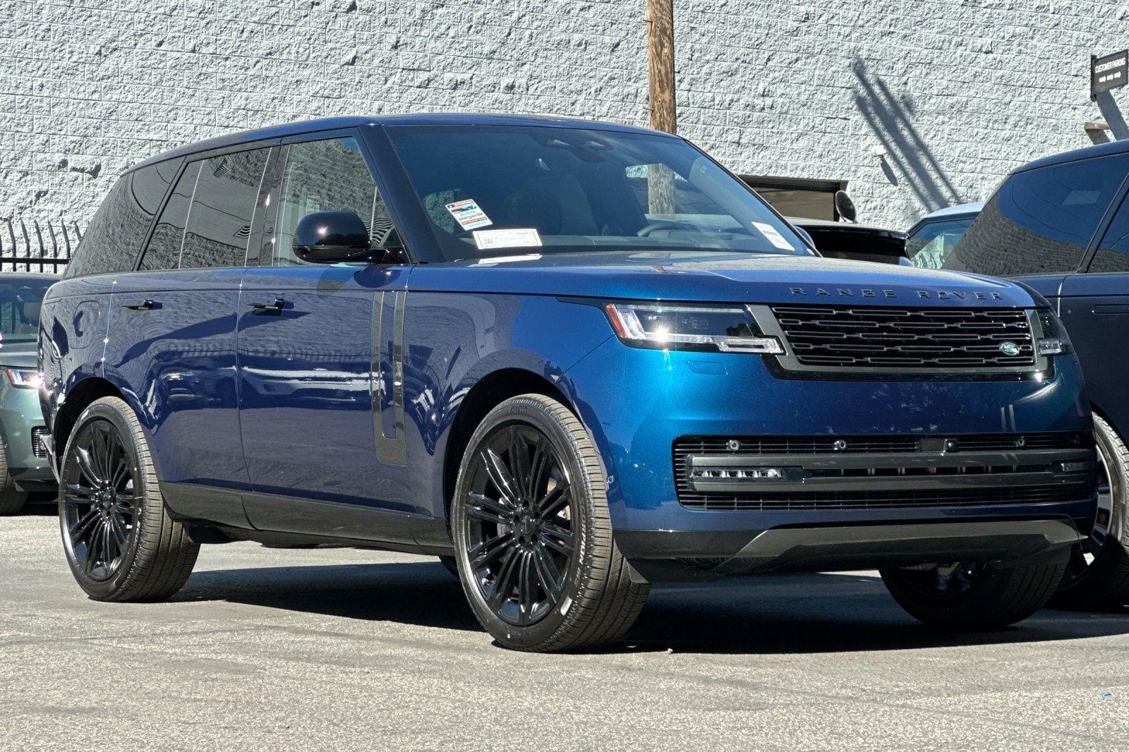 2026 Land Rover Range Rover SE - Photo 7