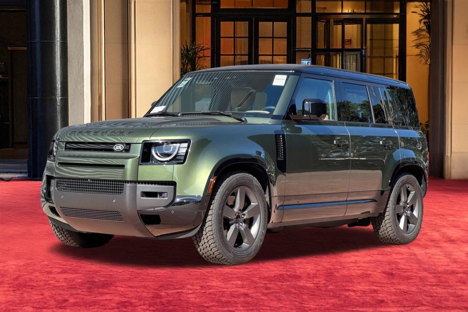 2026 Land Rover Defender 110 X-Dynamic SE P500's photo