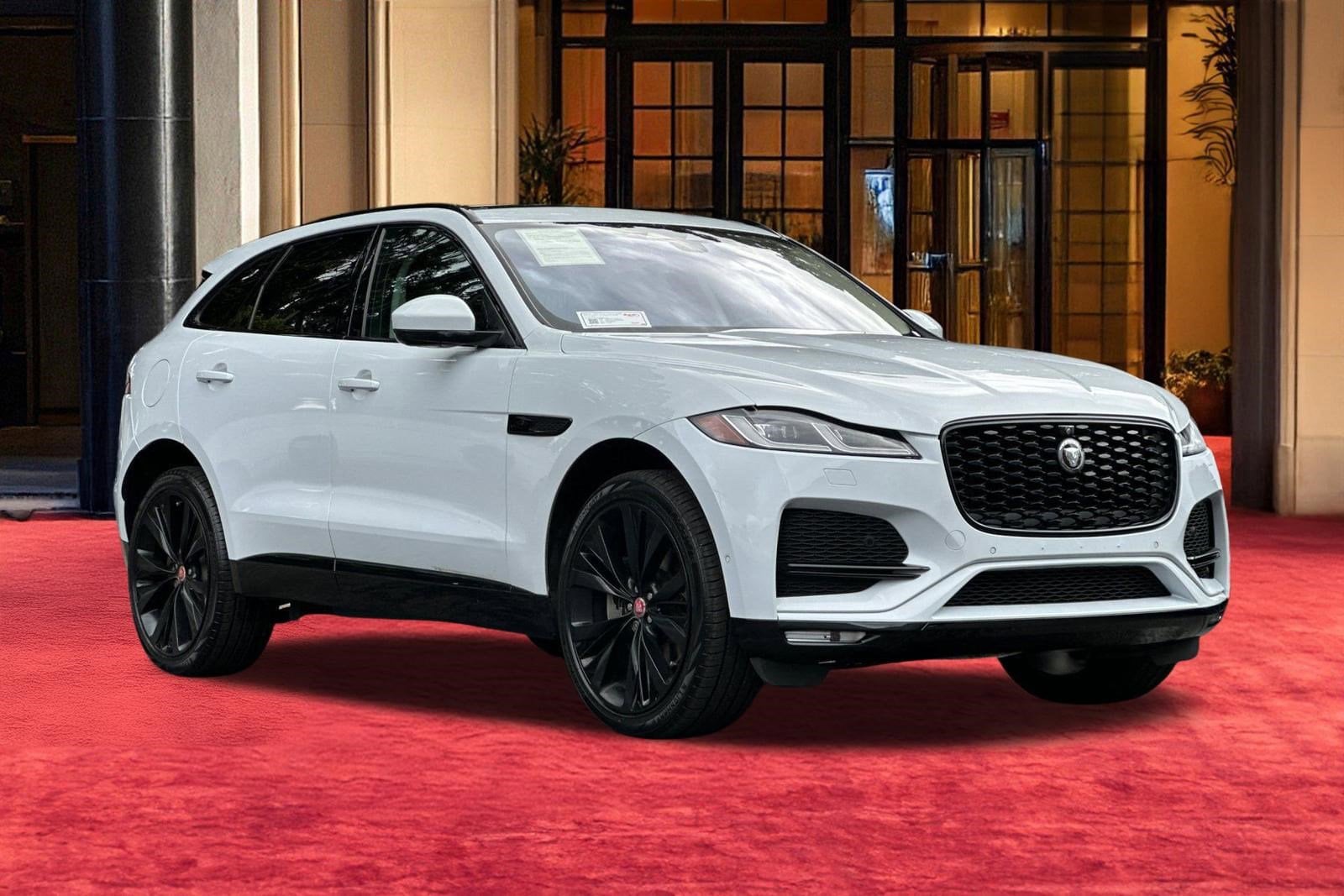 2021 Jaguar F-PACE S photo 5