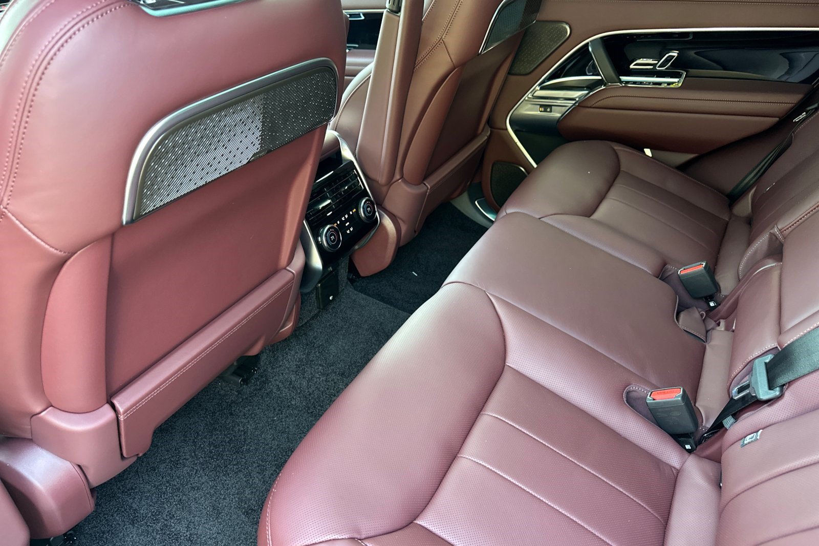2026 Land Rover Range Rover Autobiography - Photo 24