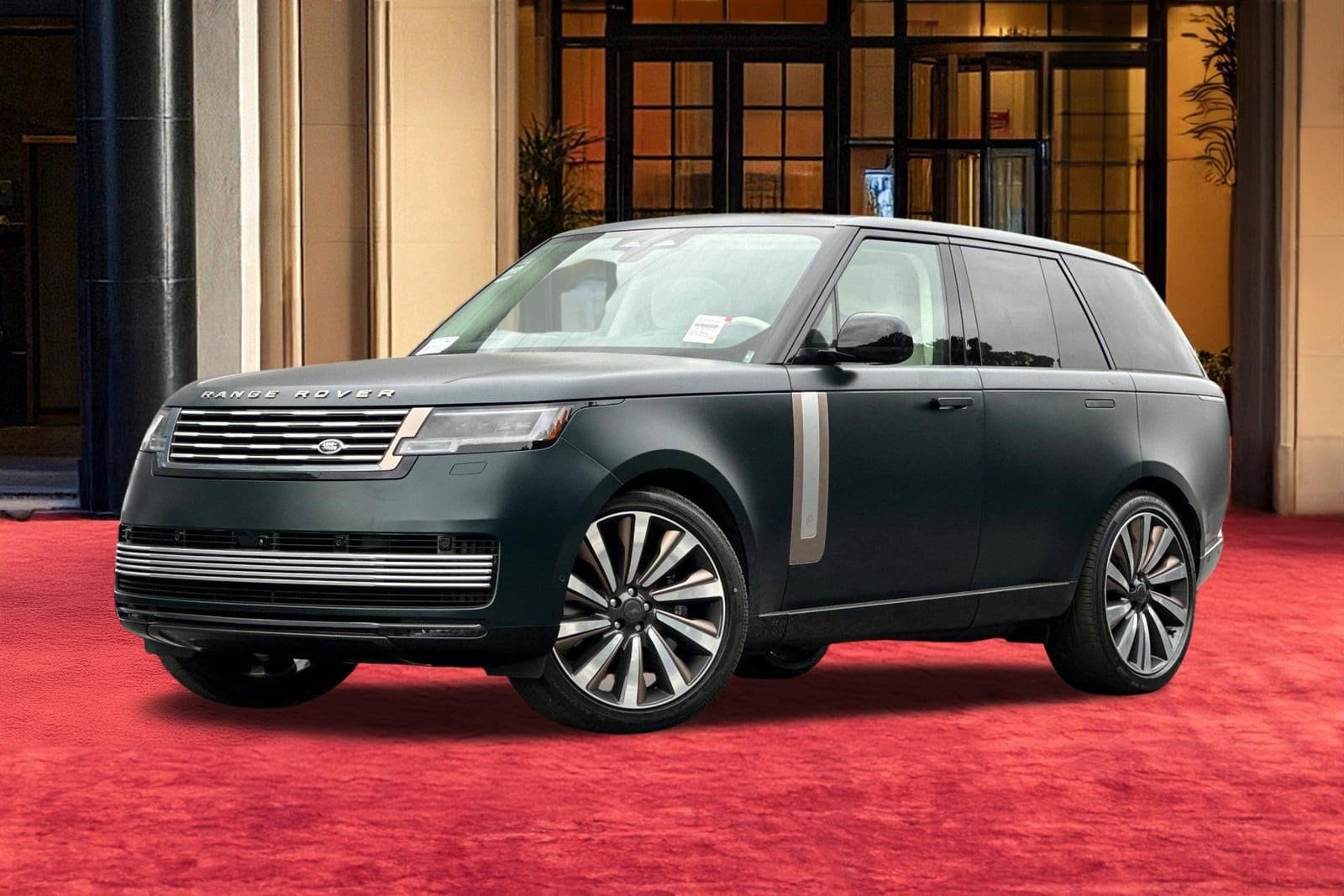 2026 Land Rover Range Rover 4.4 SV SWB's photo