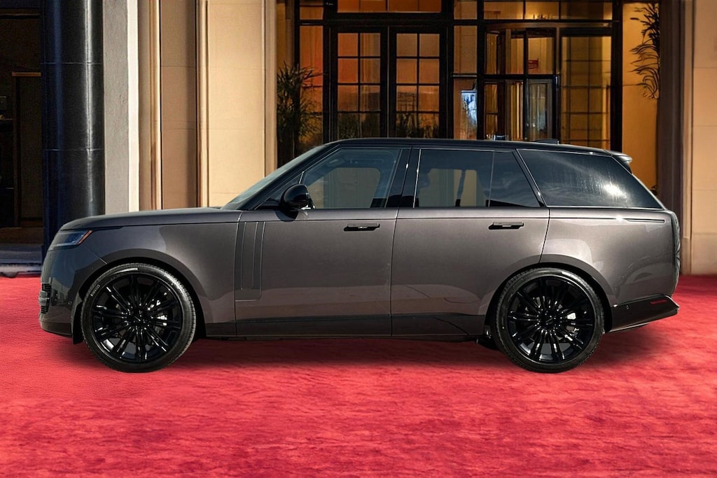 New 2026 Land Rover Range Rover P400 SE SUV