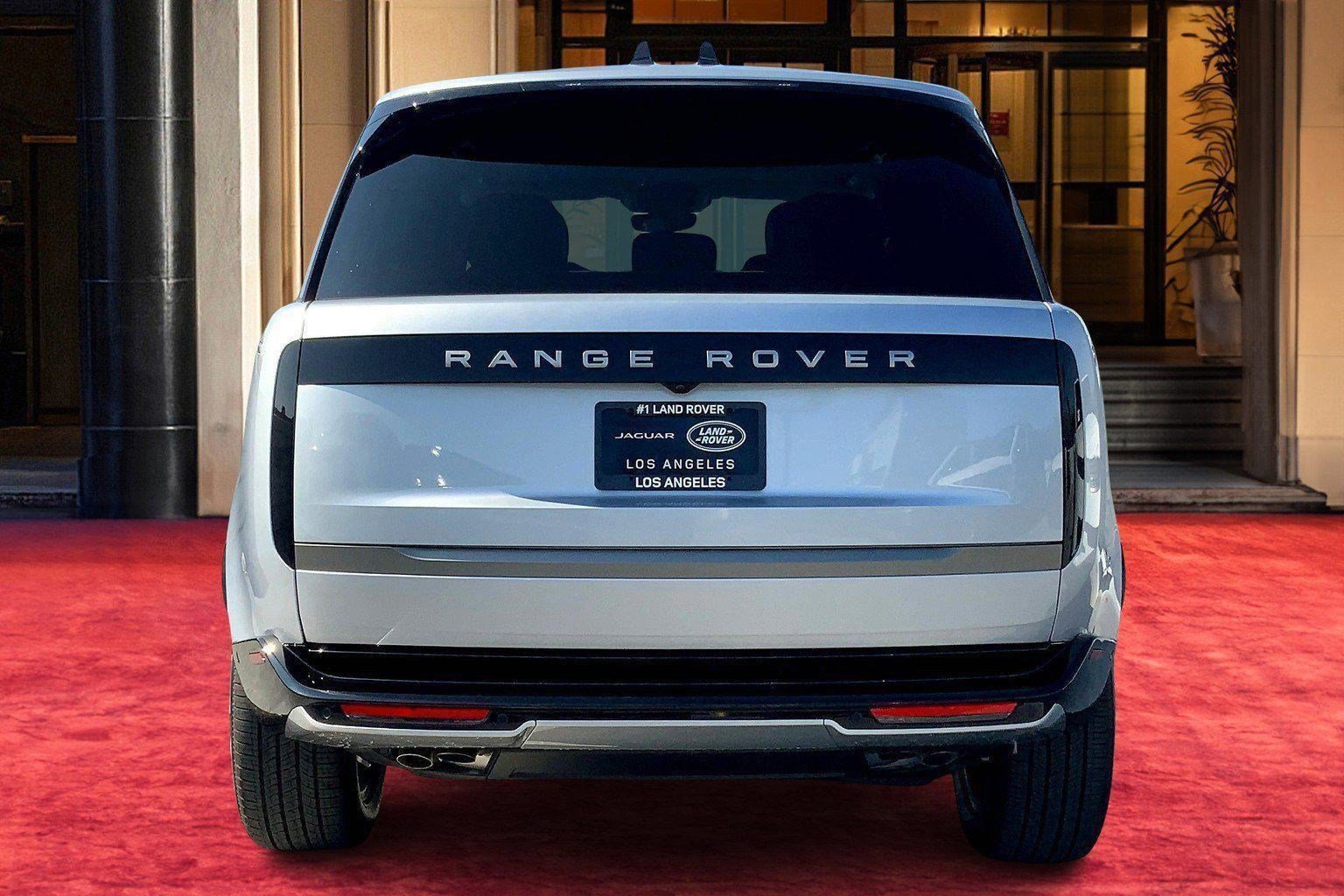 2025 Land Rover Range Rover SE - Photo 6