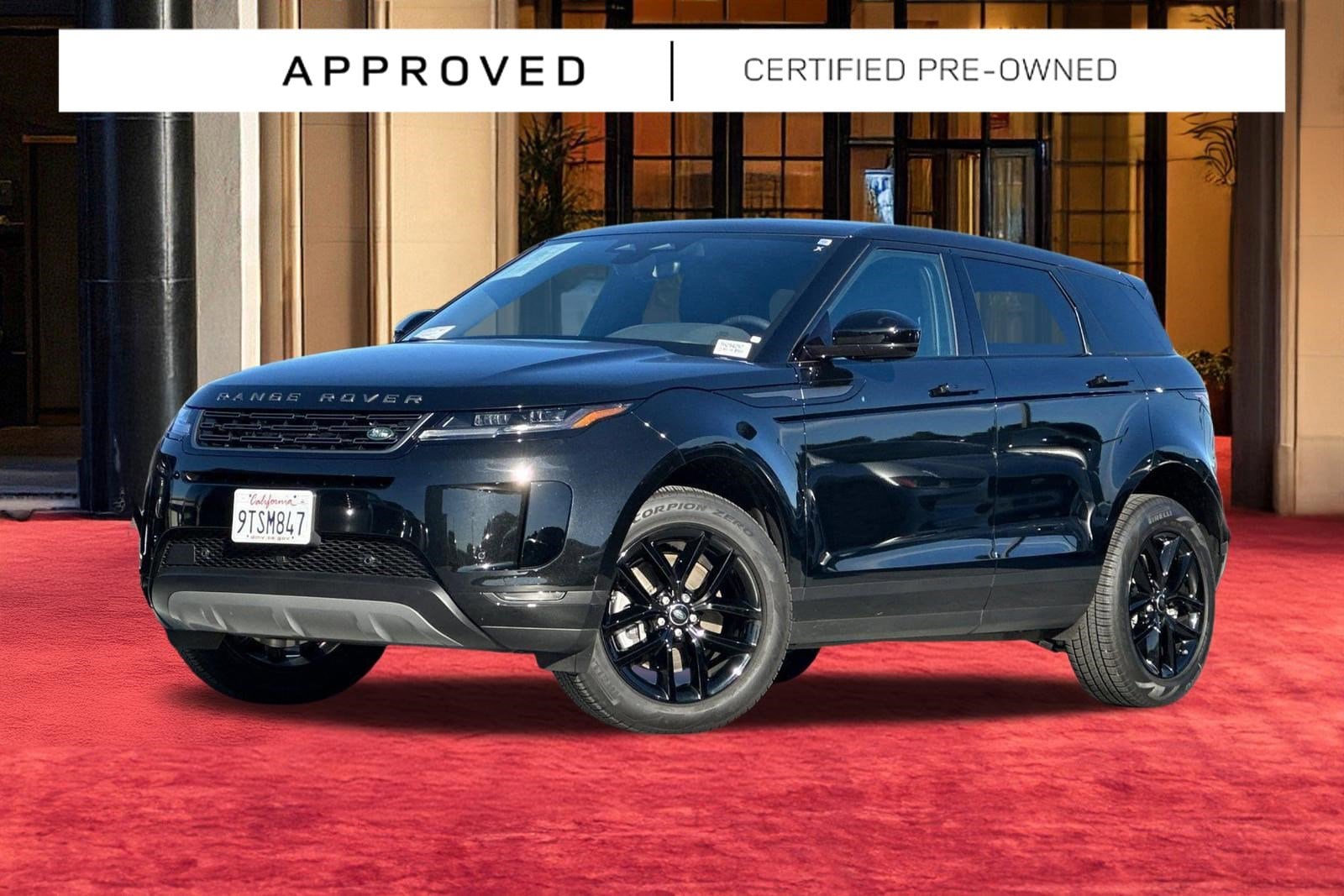 2026 Land Rover Range Rover Evoque S's photo